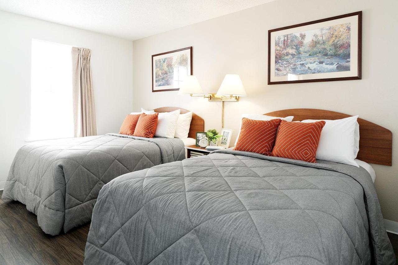 Intown Suites Extended Stay Minneapolis Mn - بورنسفيل المظهر الخارجي الصورة
